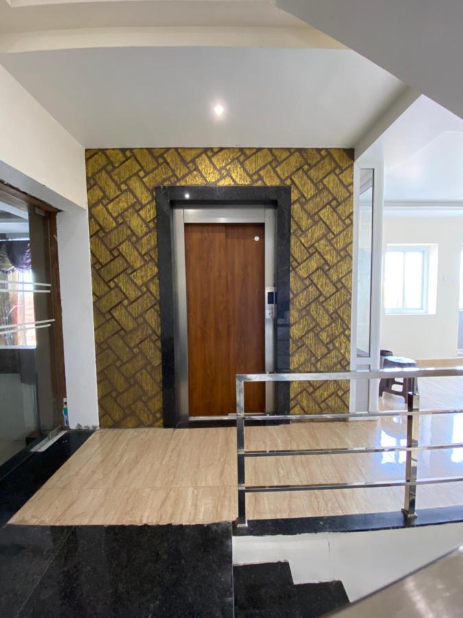 Le Shiv Executive Suite Theni Exterior foto