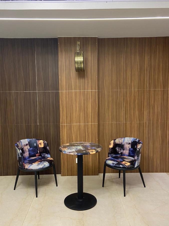 Le Shiv Executive Suite Theni Exterior foto
