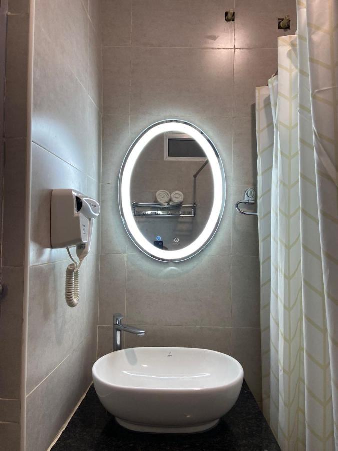 Le Shiv Executive Suite Theni Exterior foto