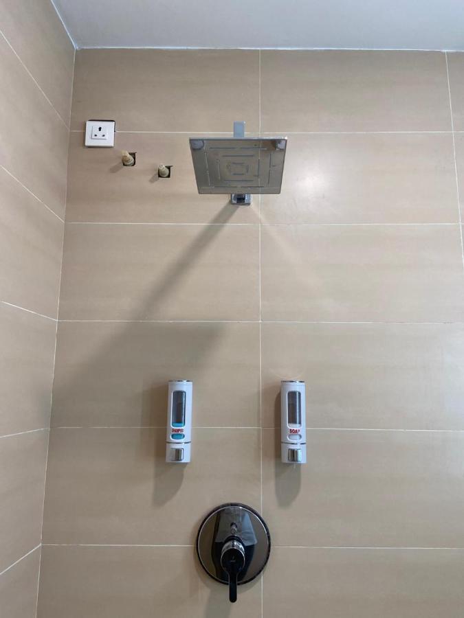 Le Shiv Executive Suite Theni Exterior foto